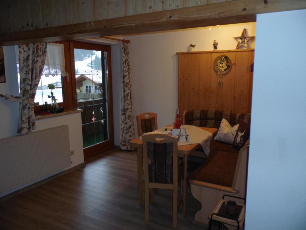 Haus Monika Appartement Nesselwängle Buitenkant foto